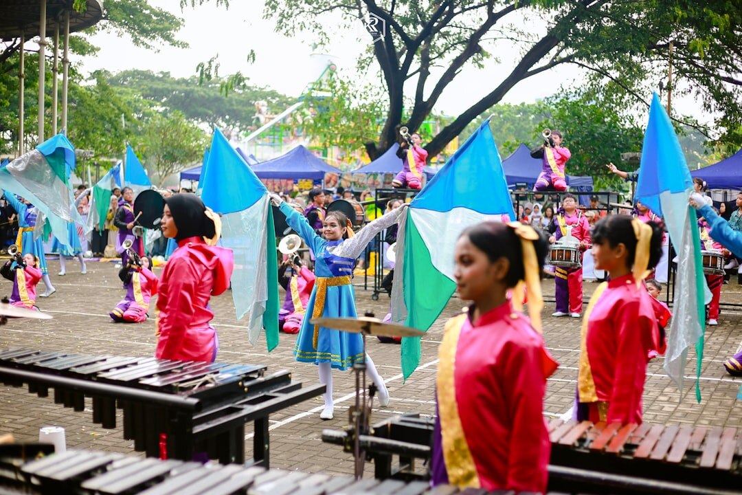 young lithuanians at cultural event